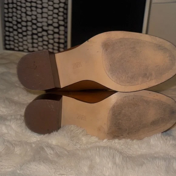 Zara Chestnut Heeled Boots - Picture 7 of 9